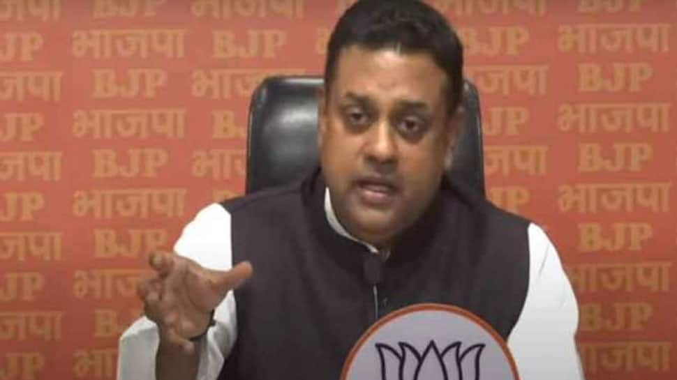 Ahead of MCD polls, BJP releases sting operation video, accuses AAP&#039;s Mukesh Goel of demanding Rs 1 crore