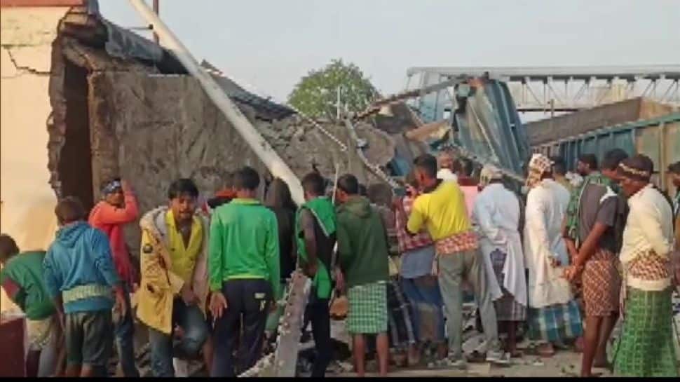 Goods train derails in Odisha, 2 killed; CM Naveen Patnaik, Rail Min Ashwini Vaishnaw announce ex-gratia - Vimarsana News