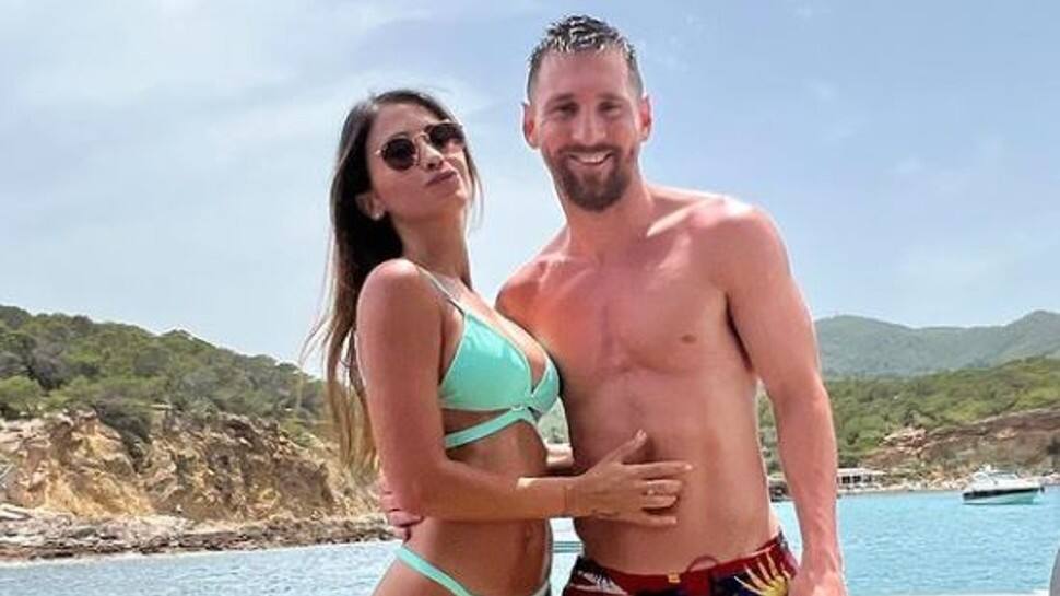 Argentina captain Lionel Messi is married to childhood girlfriend Antonella Roccuzzo. The couple have three kids together. (Source: Instagram)