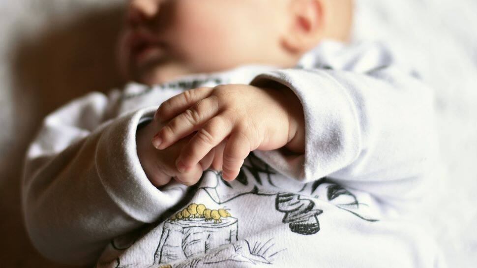 Baby&#039;s first winter: 6 winter care tips for newborns