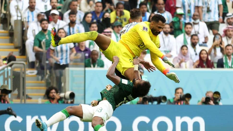 Watch: Saudi Arabia&#039;s Yasir Al-Shahrani suffers nasty injury in match against Argentina