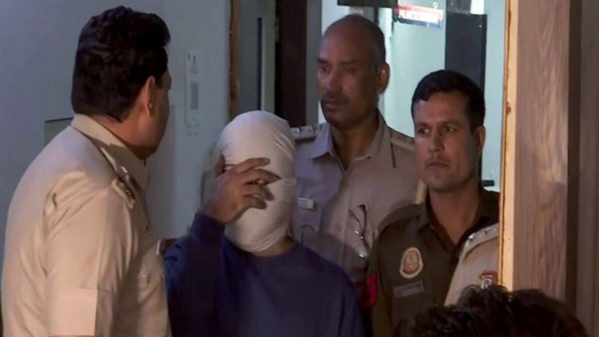 Shraddha Murder Case Aftab's Polygraph Test Begins at FSL Rohini Zee