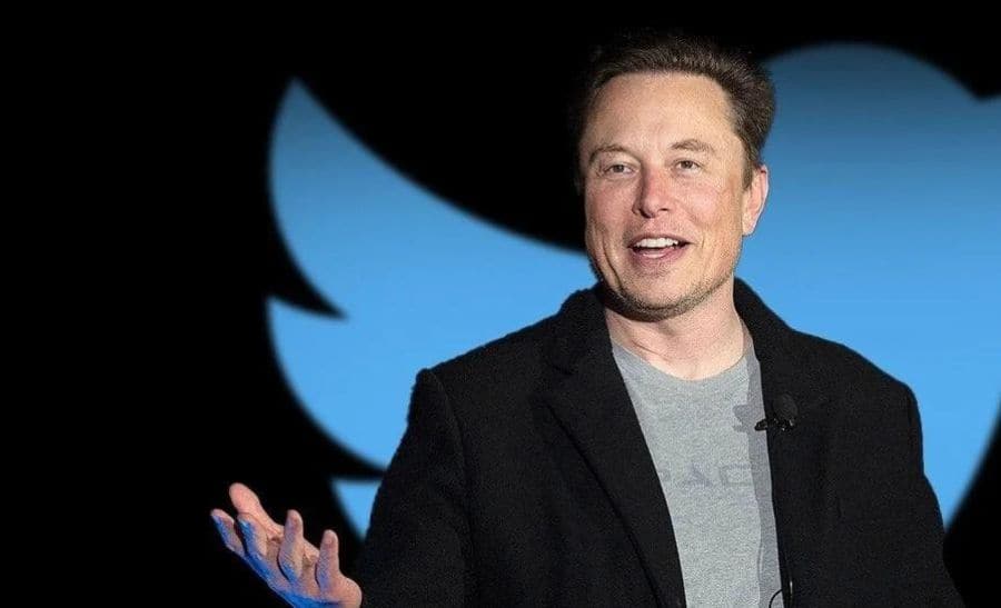 Read more about the article I will make alternative smartphone in case Apple and Google forbid Twitter from their platforms: Elon Musk