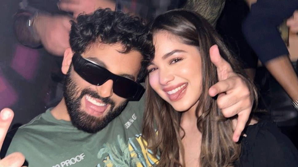 Viral Pics: Sachin Tendulkar&#039;s daughter Sara Tendulkar parties night away with Orry in London, flaunts her killer smile