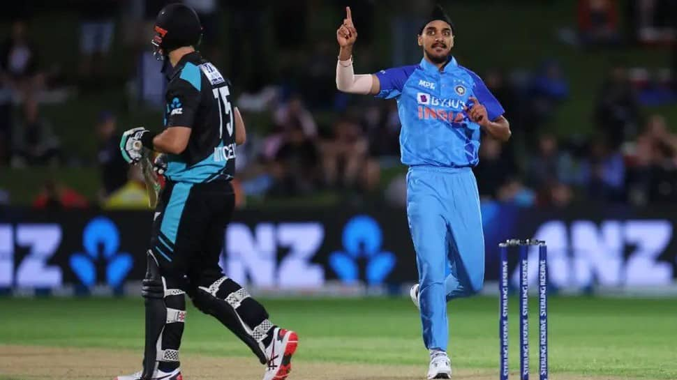 India vs New Zealand 3rd ODI: Arshdeep Singh gives fitting reply to TROLLS, says THIS about critics off the field