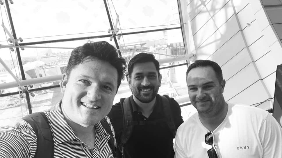 MS Dhoni meets Graeme Smith and Mark Boucher at airport on way to SA 20 Launch, Ex-SA captain&#039;s PIC goes viral