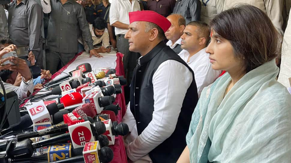 Mainpuri bypoll: Police not allowing people to cast votes, alleges Akhilesh Yadav; wife Dimple says &#039;DM not taking calls&#039;