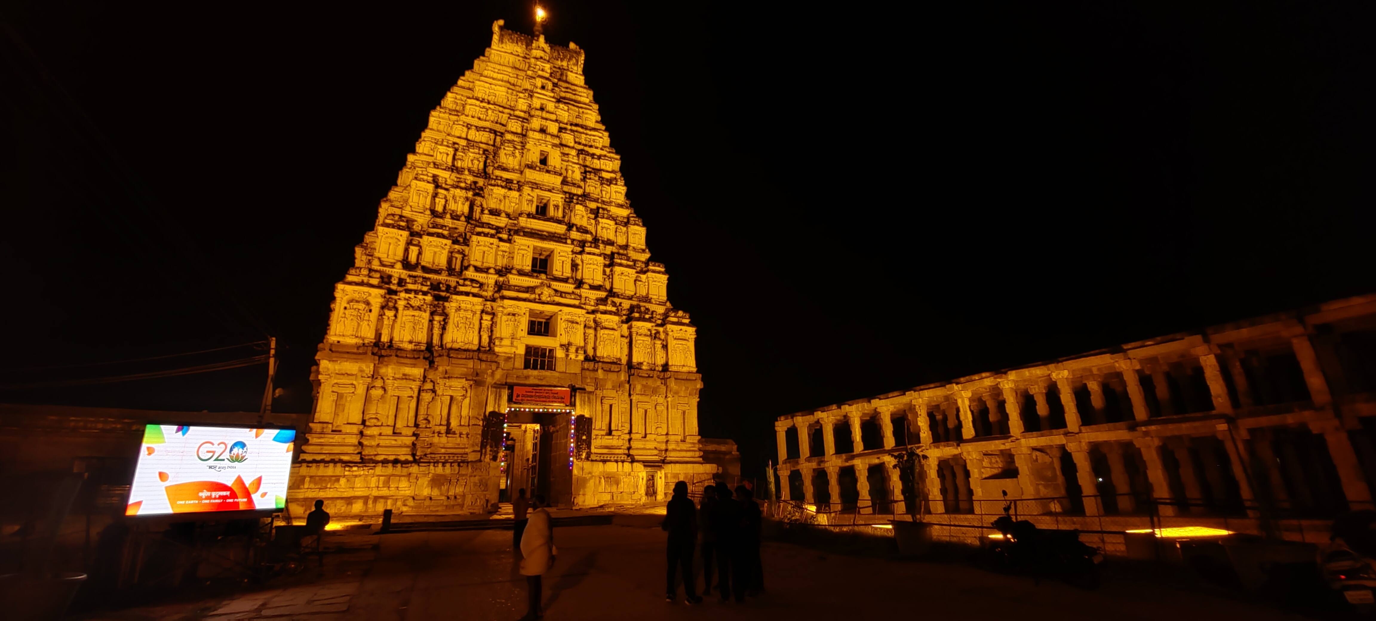 Virupaksha Temple, Hampi, Karnataka
