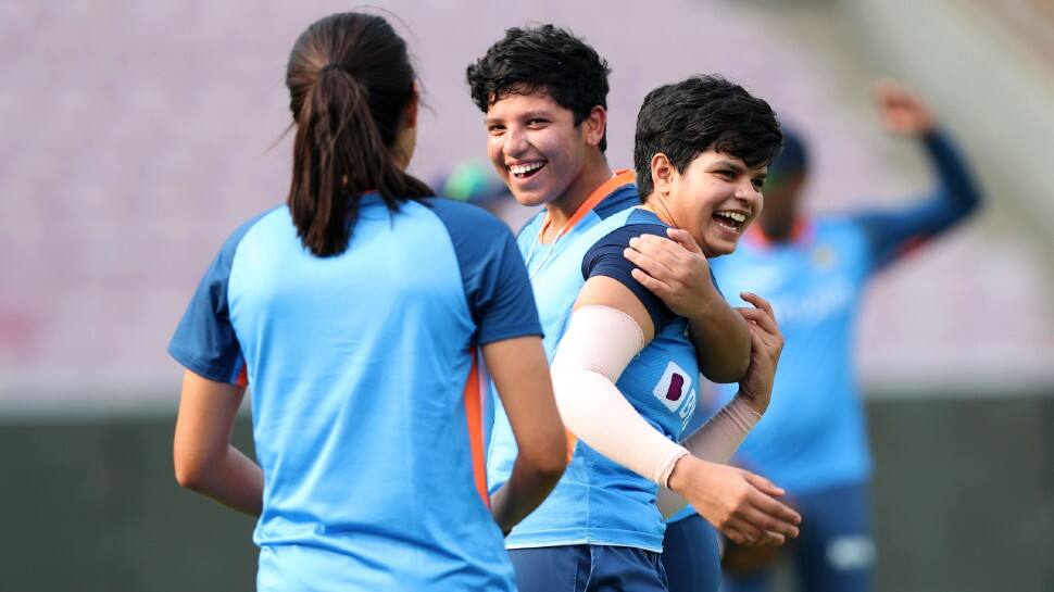 India Women Vs Australia Women 1st T20I Match Preview LIVE Streaming 