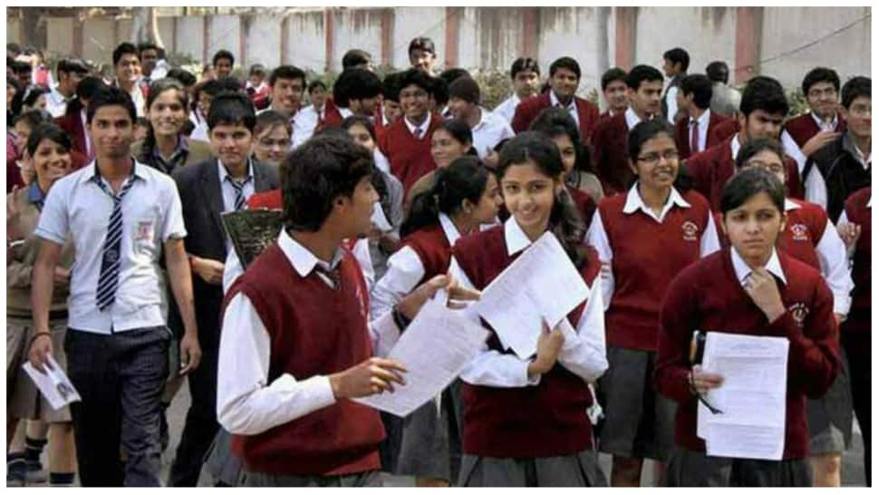 CBSE Board Exams 2023: Class 10, 12 date sheet likely to be RELEASED TODAY at cbse.nic.in- Steps to download here - Vimarsana News