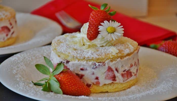 Butterless Sponge Cake Recipe by Niru Gupta | Recipe | Cake recipes, Sponge cake  recipes, Cake ingredients