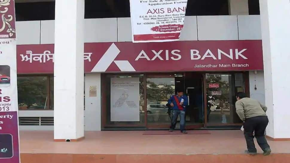 Axis Bank hikes FD interest rates from today, 15 December 2022 --Check latest FD rates