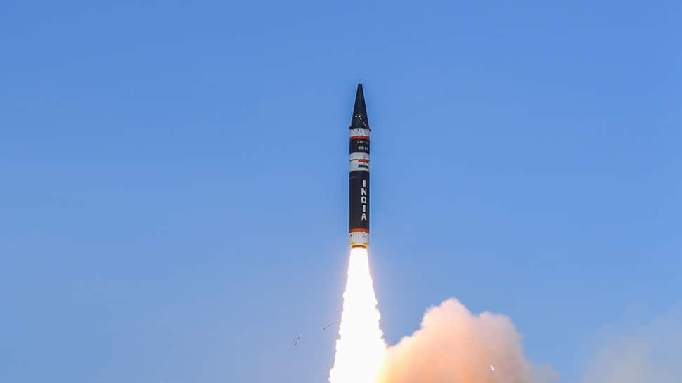 चीन सीमा विवाद के बीच भारत ने अग्नि-5 बैलिस्टिक मिसाइल का रात्रि परीक्षण सफलतापूर्वक किया