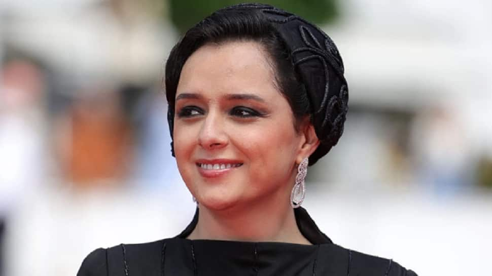 Iran arrests Oscar-winning actress Taraneh Alidoosti for supporting anti-hijab protests