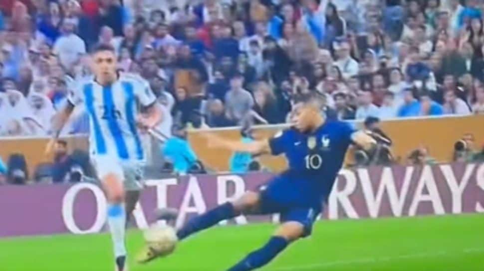 Watch: Kylian Mbappe scores a HAT-TRICK in FIFA World Cup 2022 Final against Argentina thumbnail