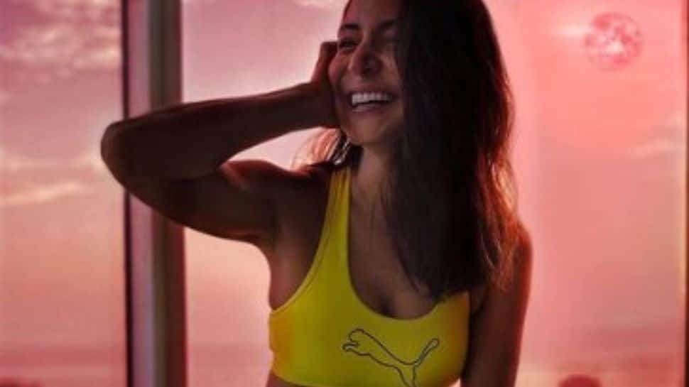 Puma responds to Anushka Sharma’s allegations with a new PIC, netizens call it ‘publicity stunt’ 