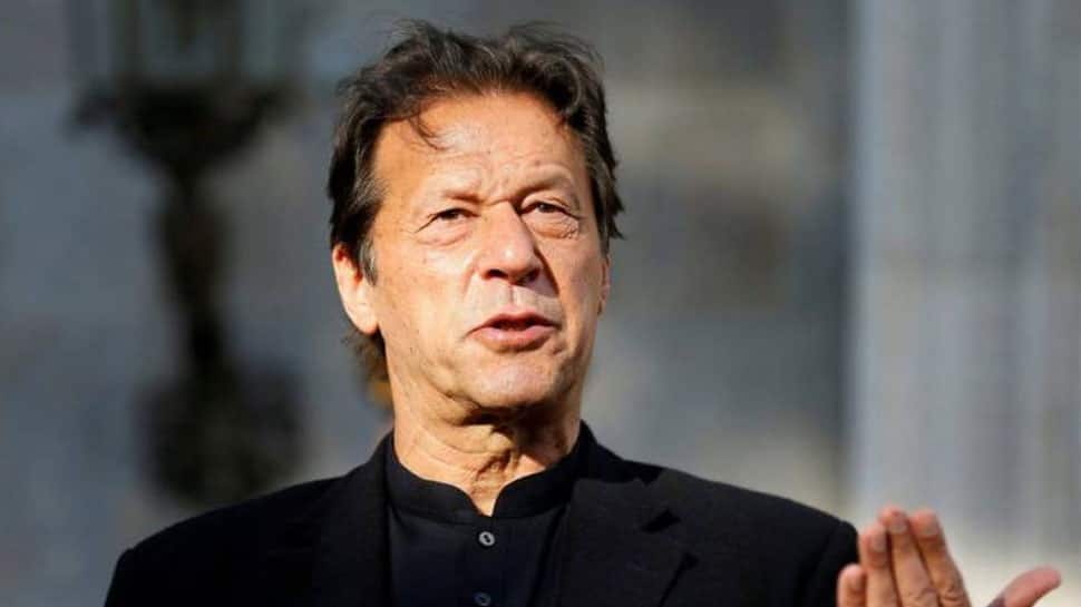 Imran Hasmi With Sex Video - Imran Khan has become Emraan Hashmi': Uproar in Pakistan over PTI leader's  'phone sex' audio clip leak | World News | Zee News