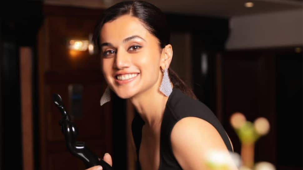 Taapsee Pannu flaunts her ‘Black Lady’ as she wins Best Actor at Filmfare OTT Awards for ‘Looop Lapeta’ 