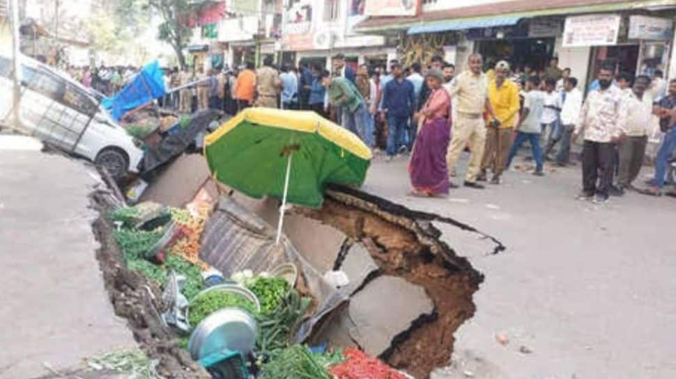 WATCH: Road collapses in Hyderabad, pulls in vegetable carts, cars in Goshamahal