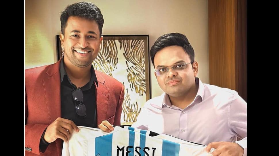 Lionel Messi sends his signed World Cup jersey to Jay Shah, BCCI general secretary poses with UNEXPECTED prized possession