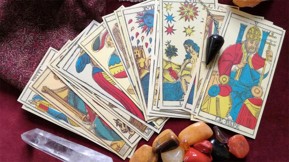 New Year 2023 Tarot Card Readings: Love, career, finance and health Horoscope Predictions of all zodiac signs!