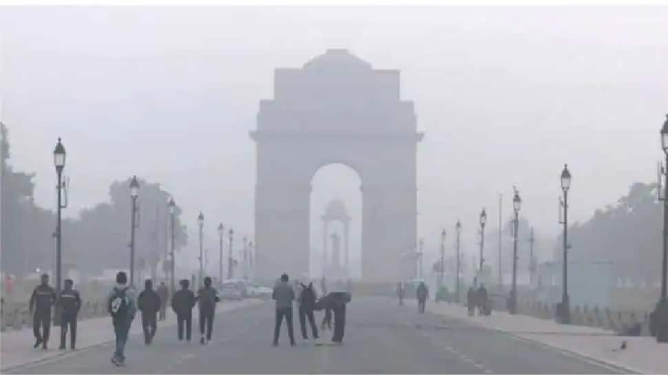 Delhi witnesses slight relief from cold wave, AQI continues to remain ‘very poor’