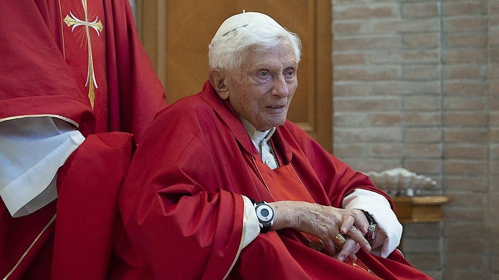 600 वर्षों में इस्तीफा देने वाले पहले पोप बेनेडिक्ट सोलहवें का 95 वर्ष की आयु में निधन