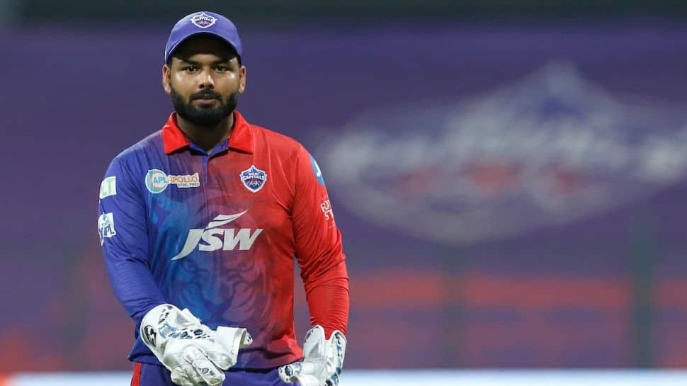 Who will replace Rishabh pant as Delhi Capitals&#039; captain? - Check