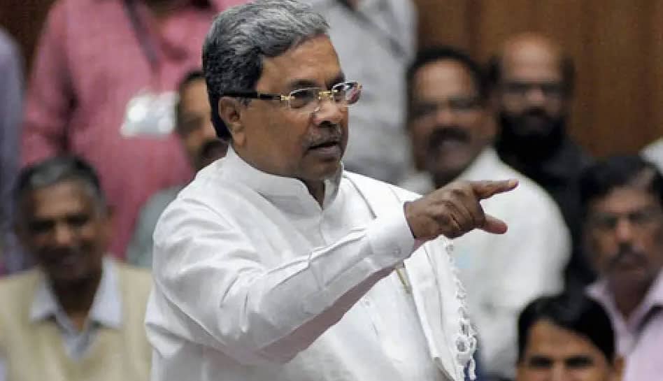 &#039;Karnataka CM Basavaraj Bommai SHIVERS like a PUPPY in front of PM Narendra Modi&#039;: Siddaramaiah
