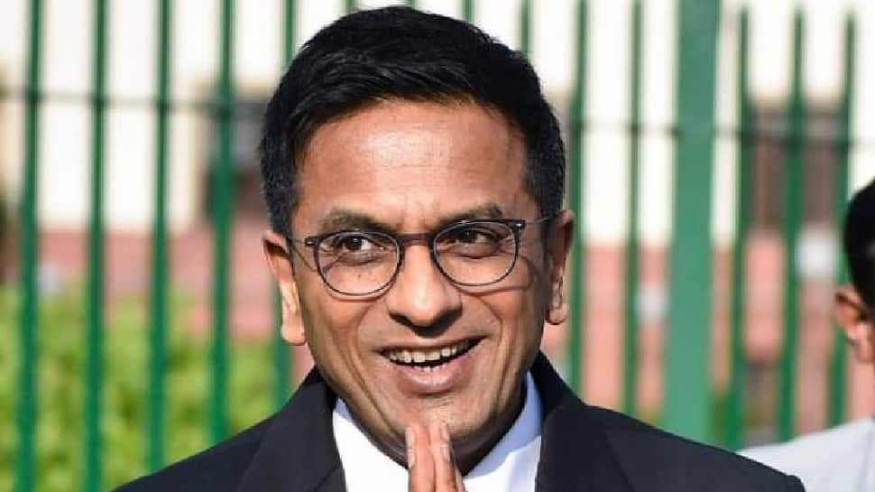 Chief Justice of India Chandrachud brings daughters to Supreme Court, explains his job