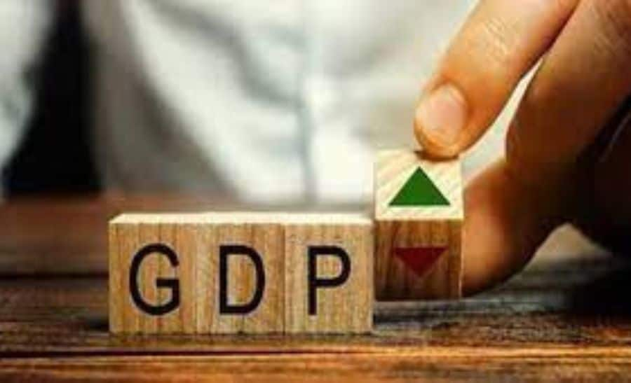 Indian economic growth to slow to 7% in 2022/23, govt predicts