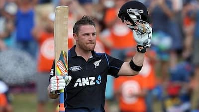 Brendon McCullum (2)