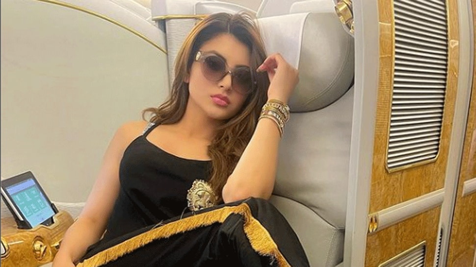 Why dress so dumb: Urvashi Rautela brutally trolled for wearing torn stockings at airport