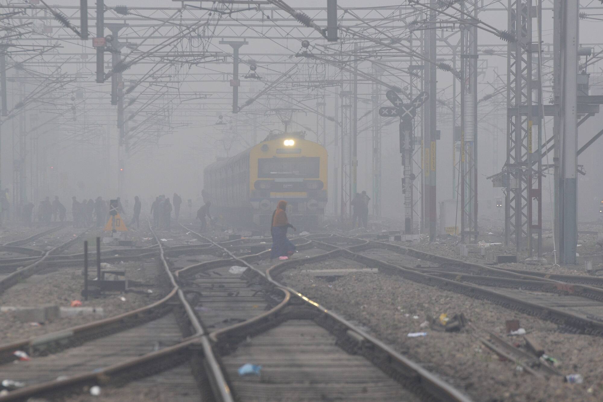 Trains running late as dense fog engulfs Northern India
