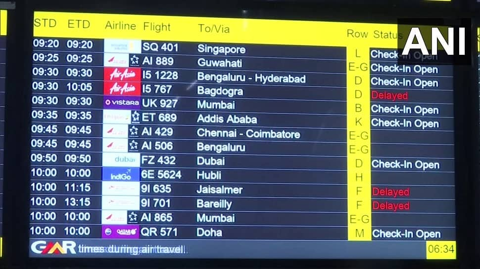 Delhi winters: Very dense fog reduces visibility at IGI Airport, over 15 flights diverted