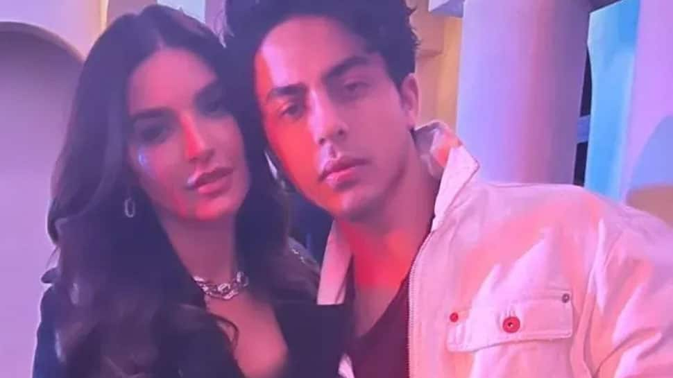 Pakistani actress Sadia Khan reacts to her dating rumours with Aryan Khan, says &#039;he&#039;s a well-mannered boy&#039;