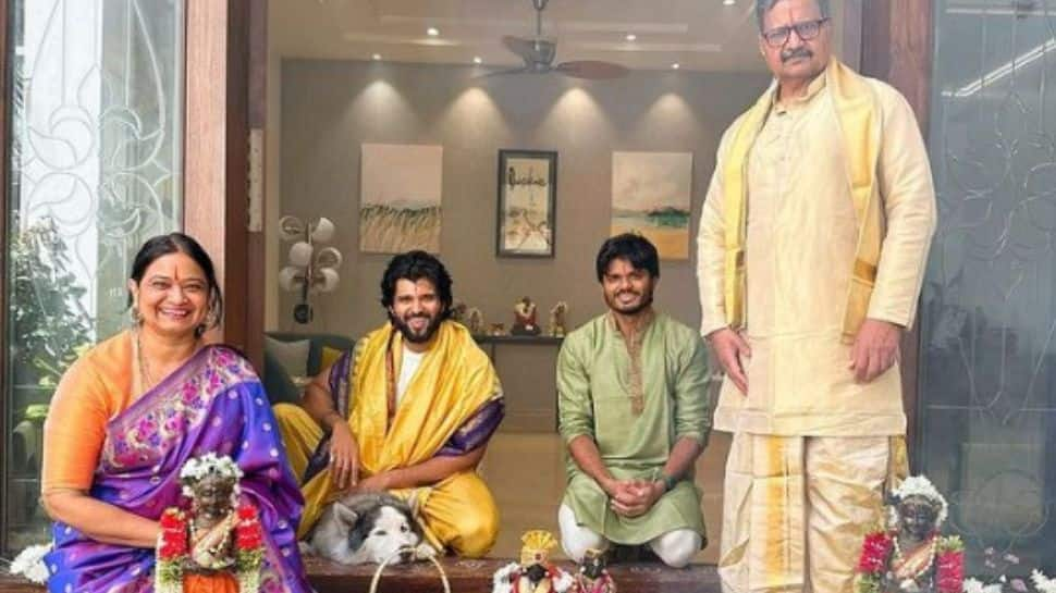 Vijay Deverakonda wishes fans on Makar Sankranti, shares glimpse of &#039;puja&#039; at his house- See Pic 