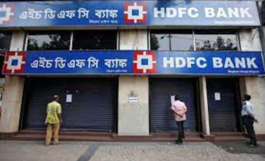 HDFC Bank shares climb over 1 % after Q3 earnings