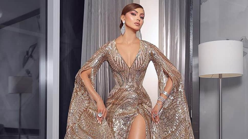 Urvashi Rautela dances to Deepika Padukone&#039;s Besharam Rang, netizens are bowled over - Watch