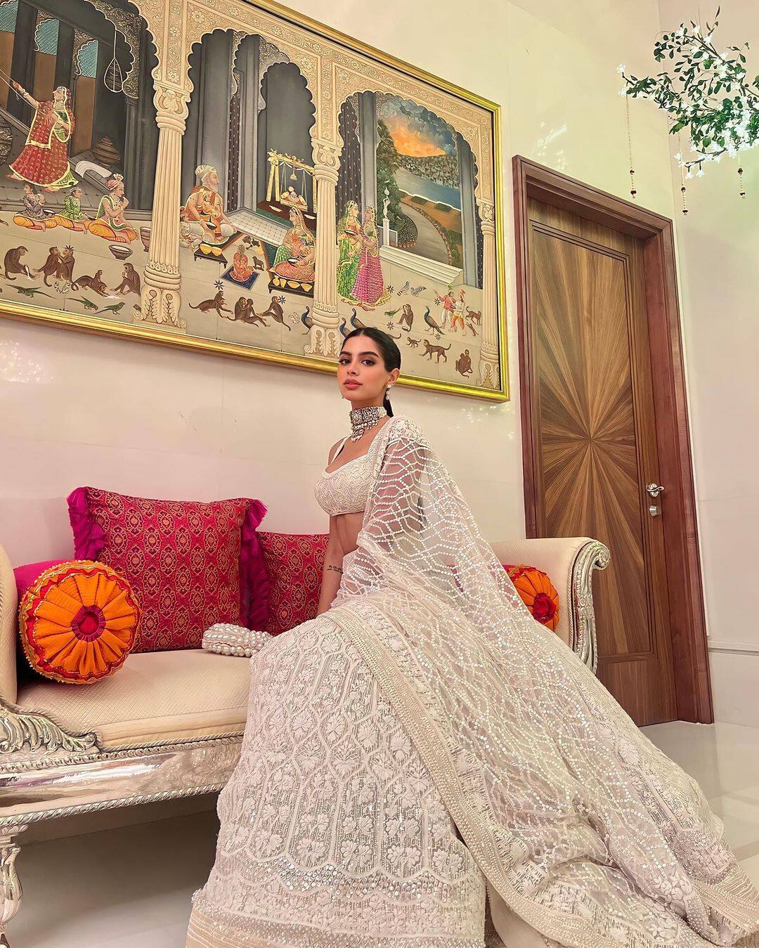 Khushi Kapoor sizzles in white lehenga