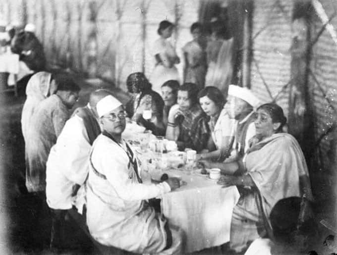 Netaji with other Congress leaders