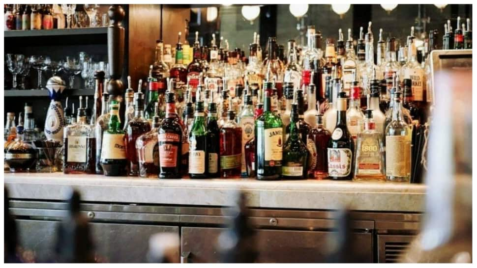 Liquor Sale to be Prohibited on THESE Days in Delhi till March- Details Here