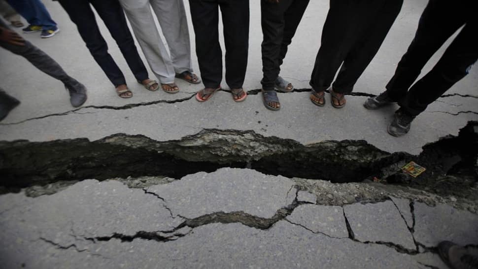 3 Houses Collapse as Earthquake Strikes Nepal, Officials &#039;Unable to Establish Contact With Other Localities&#039;