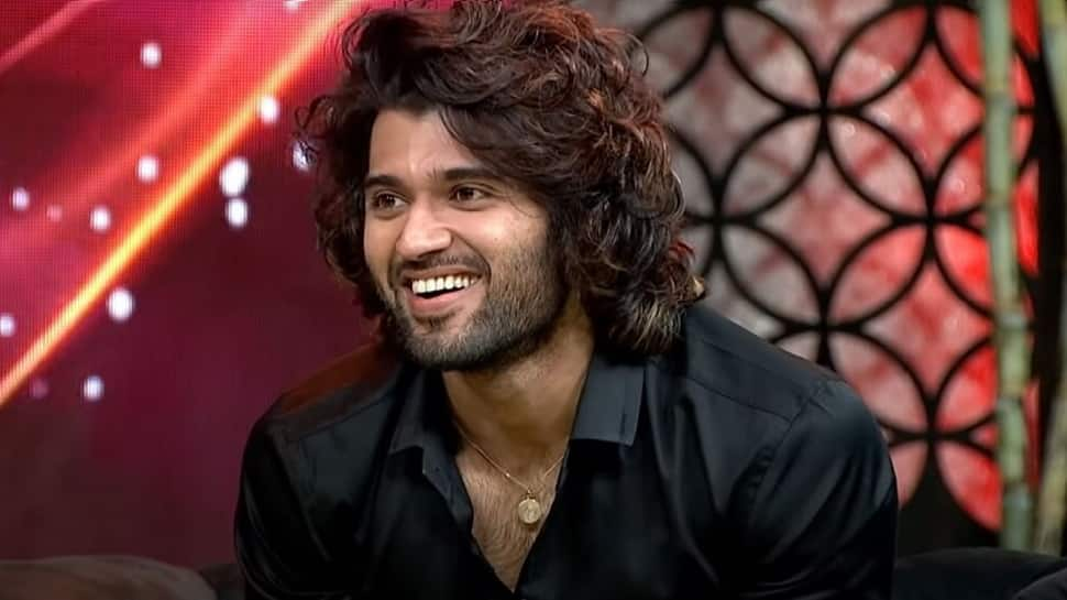 Vijay Deverakonda turns Co-owner of the Hyderabad BlackHawks volleyball team