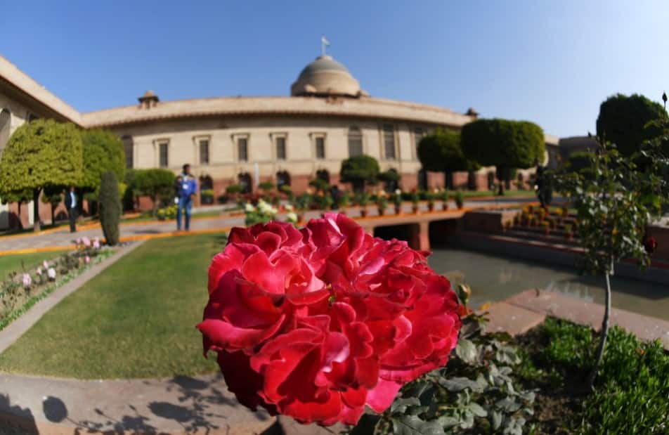 Mughal Gardens of Rashtrapati Bhavan was designed by architect Sir Edwin Lutyens