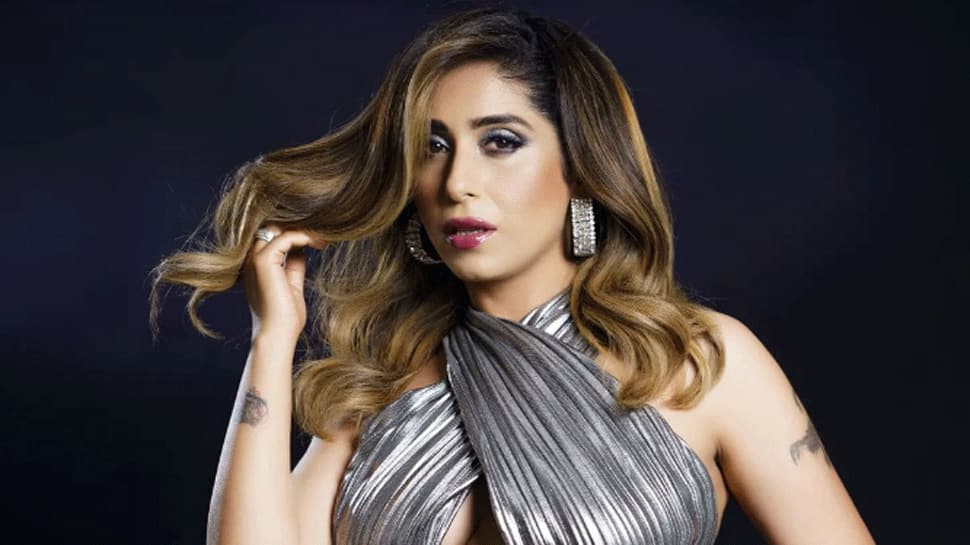 Neha Bhasin Burns Internet in Criss-Cross Metallic Gown at Red Carpet, Take a Look