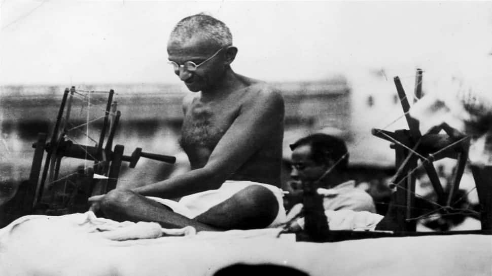 June 9, 1925: Gandhiji in Mirzapur