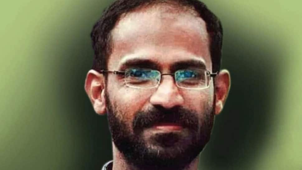 Kerala Journalist Siddique Kappan Walks out of Uttar Pradesh Jail on Bail After 2 Years in PMLA case - Vimarsana News