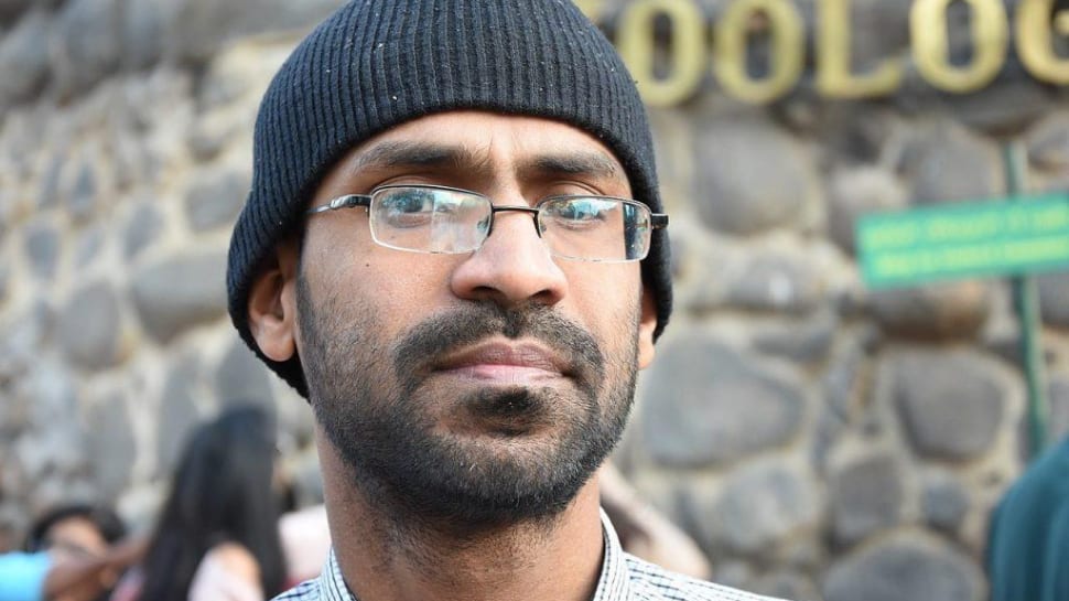 'I Struggled': Kerala Journalist Siddique Kappan's First Reaction After Walking out of UP Jail - Vimarsana News