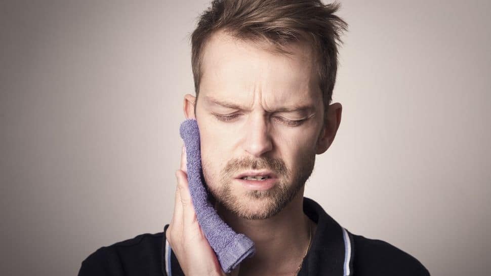 Gum Infection can be a Risk Factor for Heart Issues? Check Study's Claim - Vimarsana News
